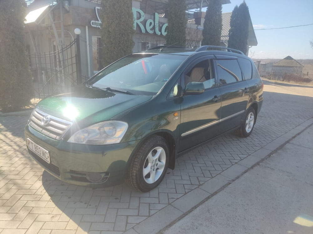 Toyota Avensis Verso 2001 год Тирасполь Тирасполь - изображение 1