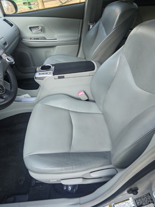 Toyota Prius 2012 год Тирасполь Тирасполь - изображение 8