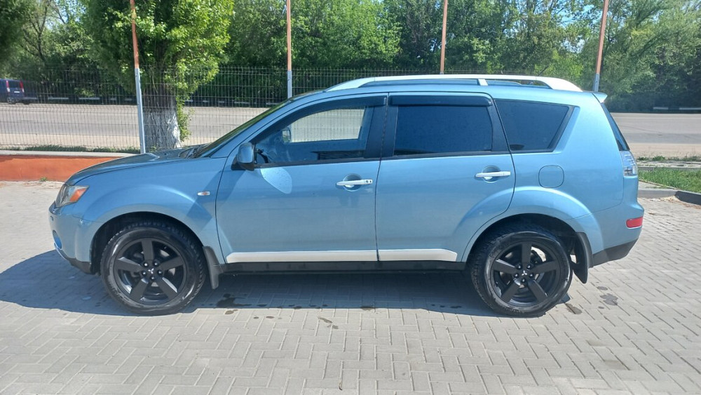 Mitsubishi Outlander 2008 an Chişinău Chişinău - fotografie 3