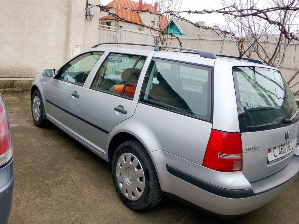 Volkswagen Golf 2004 an Tiraspol Tiraspol - fotografie 3