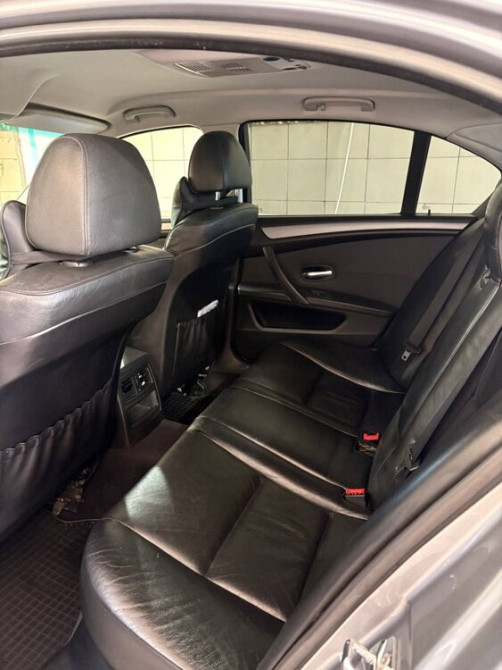 BMW 5 Series 2004 год Тирасполь Тирасполь - изображение 7