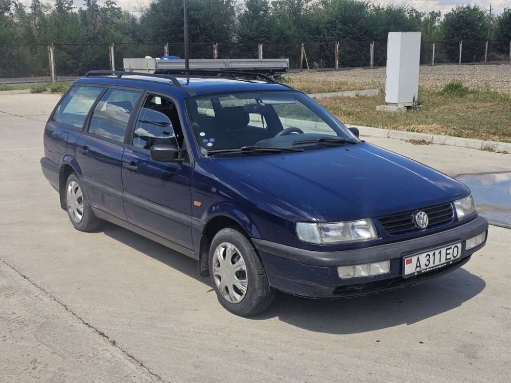 Volkswagen Passat 1995 год Тирасполь Tiraspol - fotografie 3
