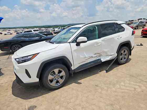 Toyota RAV4 2023 год Тирасполь Tiraspol