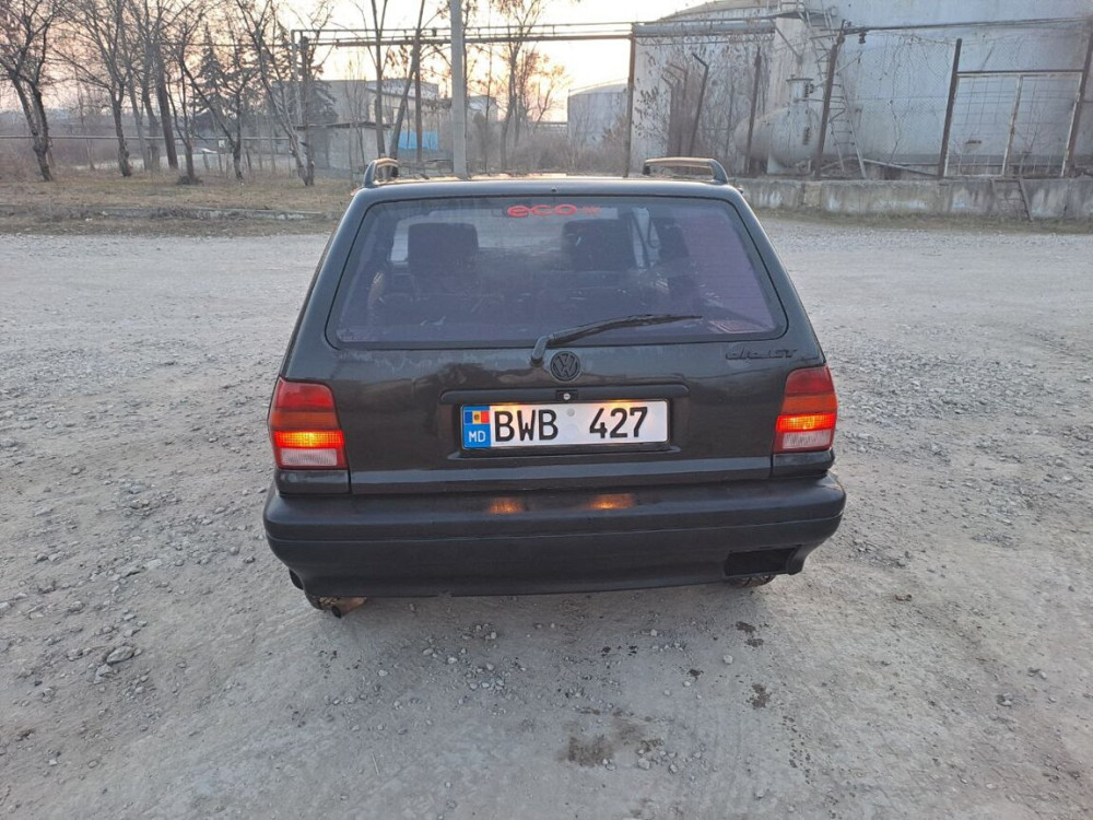 Volkswagen Polo 1993 год Бельцы Бельцы - изображение 4