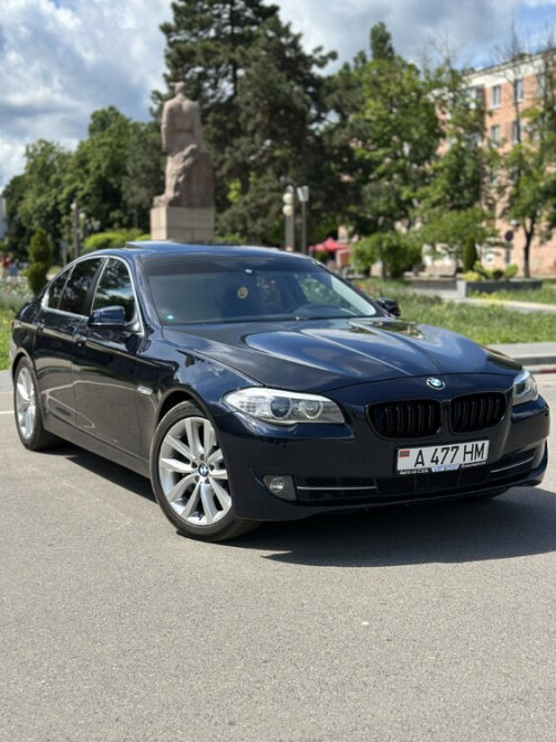 BMW 5 Series 2010 год Бендеры Bender - fotografie 1