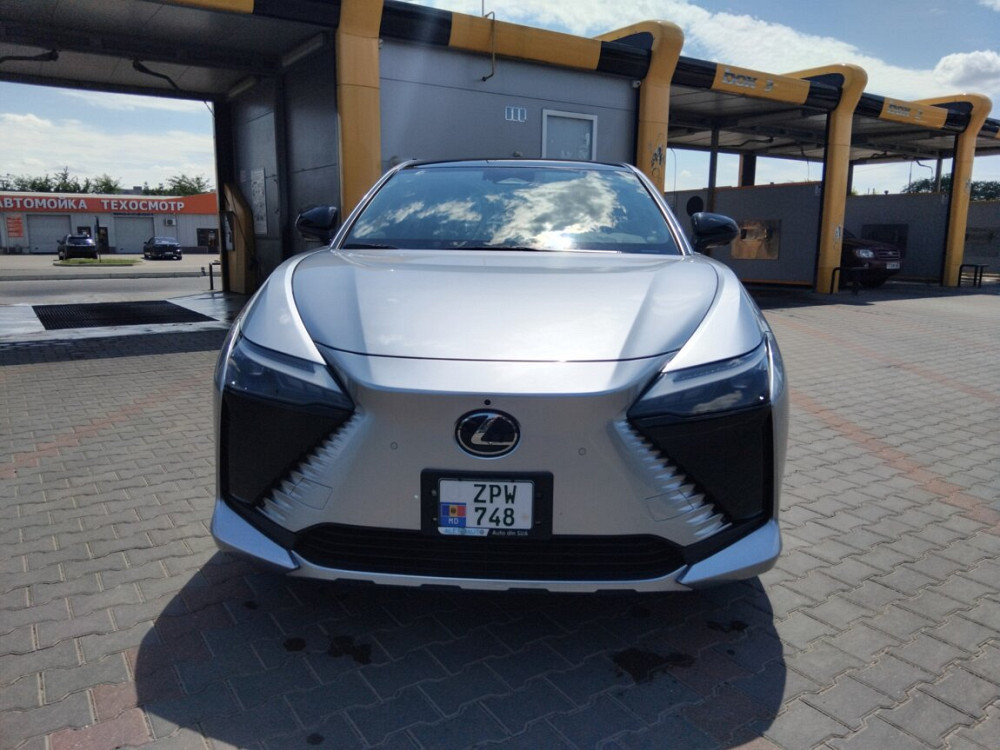 Lexus rz450 Tiraspol - fotografie 6
