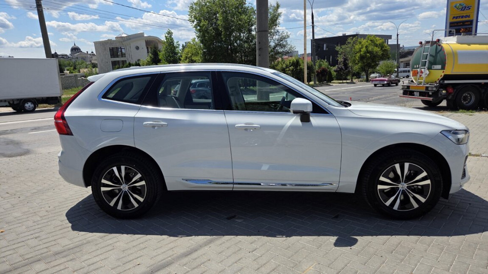 Volvo XC60 2022 год Кишинёв Chişinău - fotografie 2