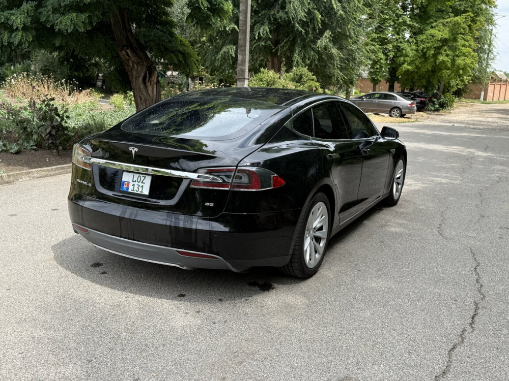 Tesla Model S 2015 год Тирасполь Tiraspol - fotografie 4