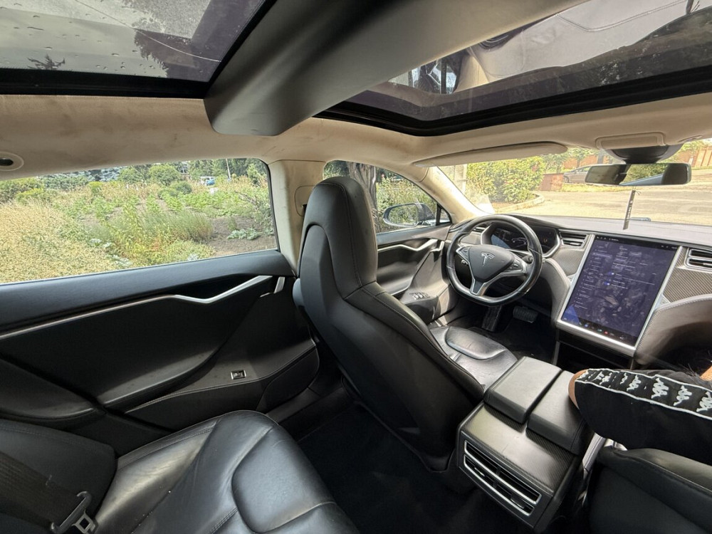 Tesla Model S 2015 год Тирасполь Tiraspol - fotografie 5