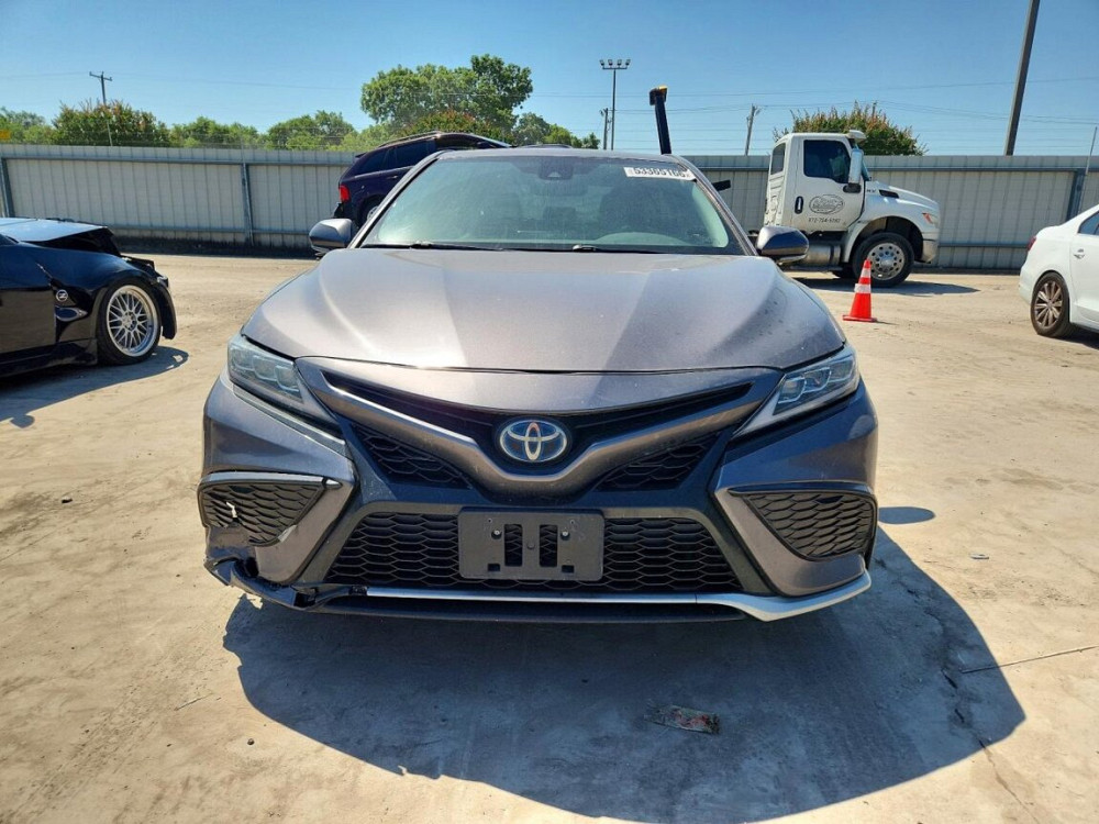 Toyota Camry 2021 год Тирасполь Tiraspol - fotografie 1