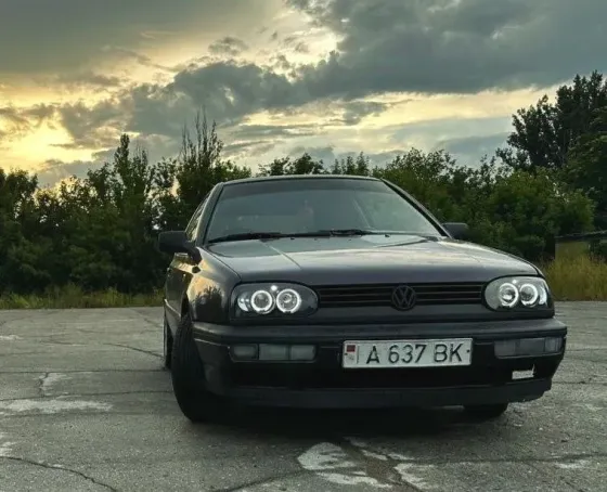 Volkswagen Golf 1993 год Рыбница Рыбница