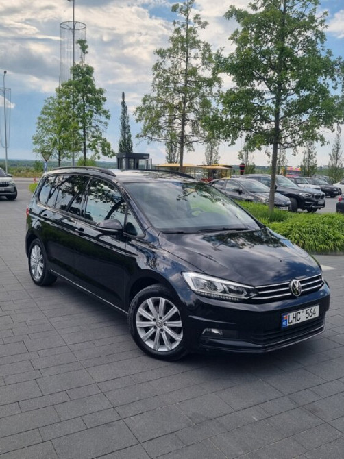 Volkswagen Touran 2023 год Кишинёв Chişinău - fotografie 1