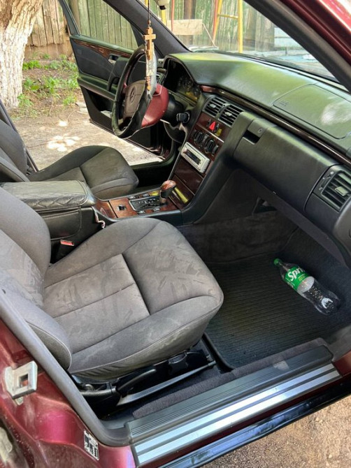 Mercedes E-Class 1996 год Тирасполь Тирасполь - изображение 10