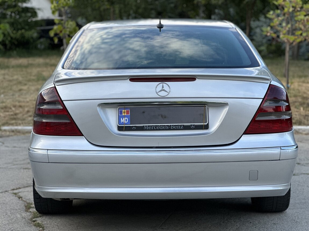 Mercedes E-Class 2006 год Кишинёв Chişinău - fotografie 6