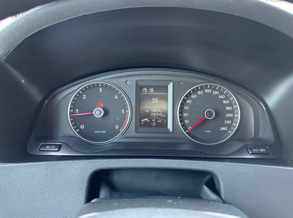 Volkswagen Caravelle 2014 год Кишинёв Кишинёв - изображение 9