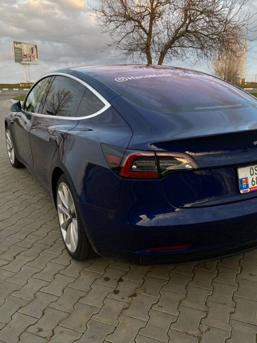 Tesla Model 3 2018 год Тирасполь Тирасполь - изображение 4