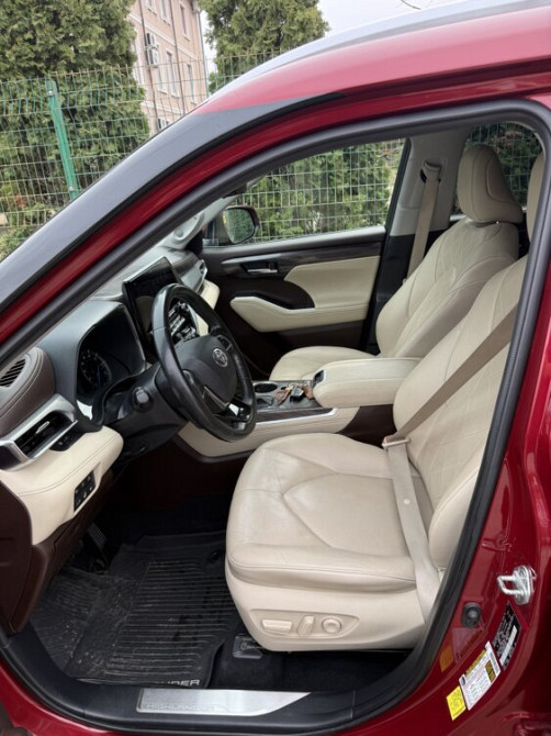 Toyota Highlander 2021 год Тирасполь Тирасполь - изображение 8