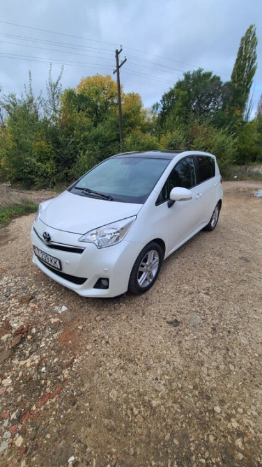 Toyota Verso 2010 год Тирасполь Тирасполь - изображение 6