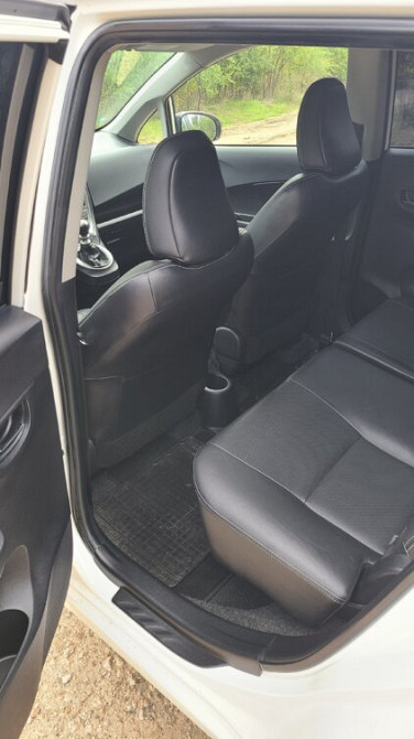 Toyota Verso 2010 год Тирасполь Тирасполь - изображение 5