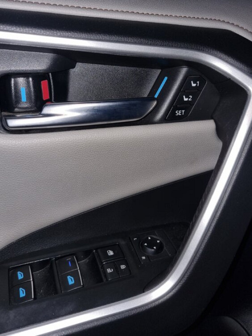 Toyota RAV4 2021 год Тирасполь Тирасполь - изображение 2