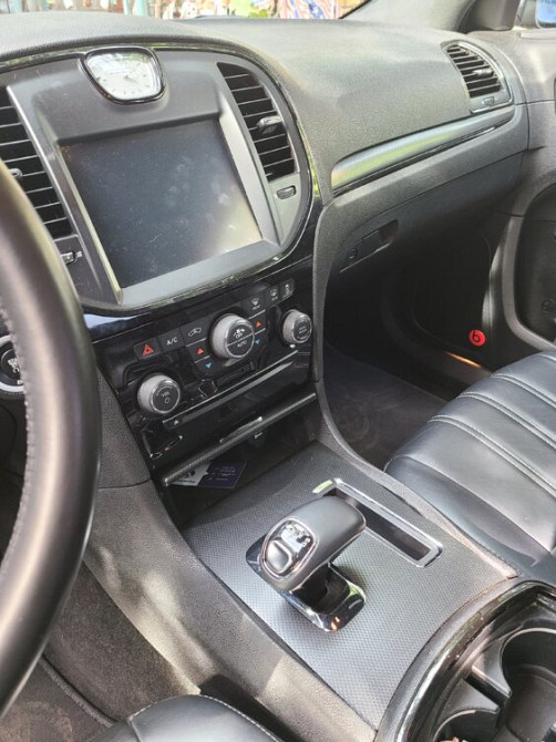 Chrysler 300C 2014 Tiraspol Tiraspol - photo 9