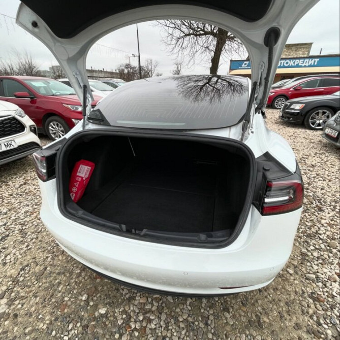 Tesla Model 3 2020 год Тирасполь Тирасполь - изображение 4