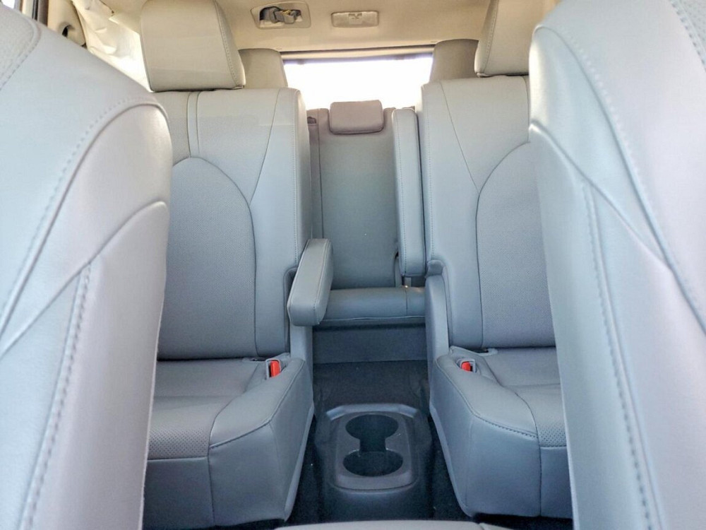 Toyota Highlander 2023 Tiraspol Tiraspol - photo 6