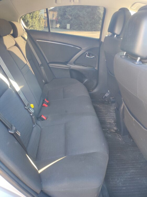 Toyota Avensis 2011 год Тирасполь Тирасполь - изображение 9