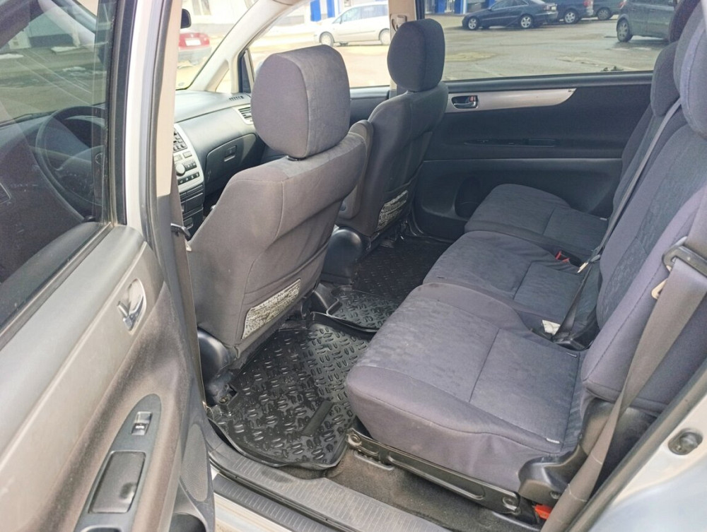 Toyota Avensis Verso 2004 год Бендеры Бендеры - изображение 6