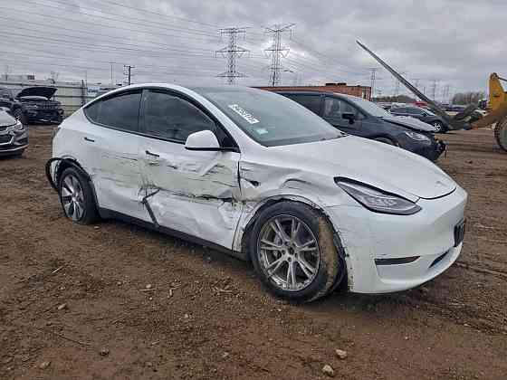 Tesla Model Y 2021 год Тирасполь Тирасполь