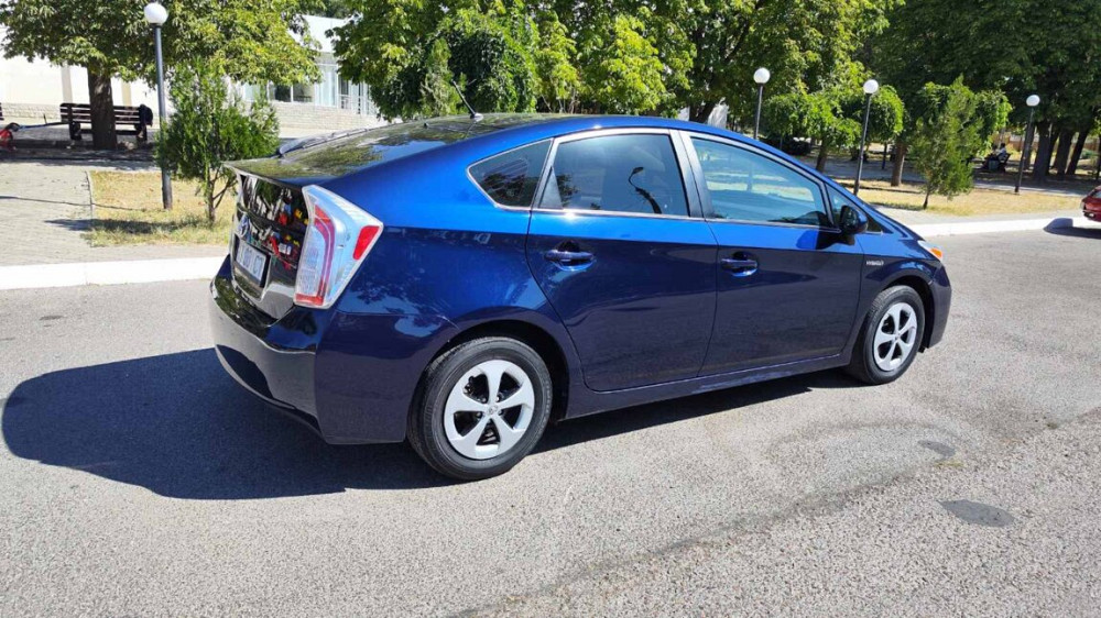 Toyota Prius 2013 Tiraspol Tiraspol - photo 2