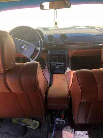 Mercedes W123 1980 Tiraspol Tiraspol