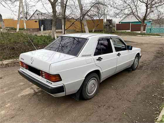 Mercedes 190 (W201) 1990 Bender Bender