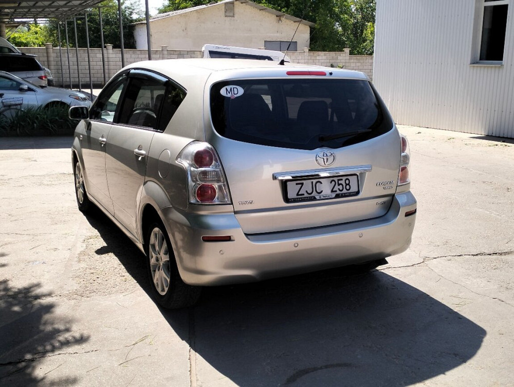 Toyota Corolla Verso 2009 год Бендеры Бендеры - изображение 2