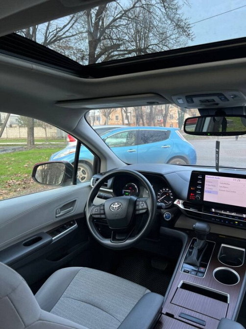 Toyota Sienna 2023 год Тирасполь Тирасполь - изображение 5