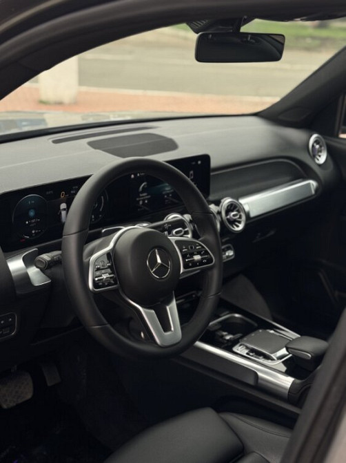 Mercedes Benz GLB, 2020 год, MD, богатая комплектация Тирасполь - изображение 4