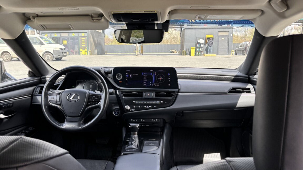 Lexus ES 2022 an Tiraspol Tiraspol - fotografie 5