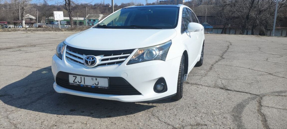 Toyota Avensis 2013 год Рыбница Рыбница - изображение 1