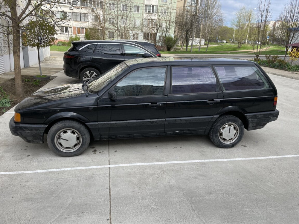 Volkswagen Passat 1989 год Тирасполь Тирасполь - изображение 4