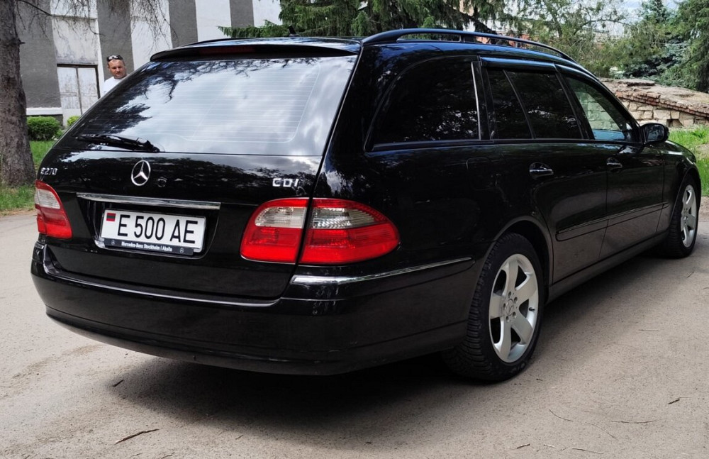 Mercedes E-Class 2005 год Днестровск Dnestrovsc - fotografie 3