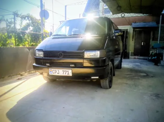 Volkswagen Transporter 1993 год Тирасполь Tiraspol