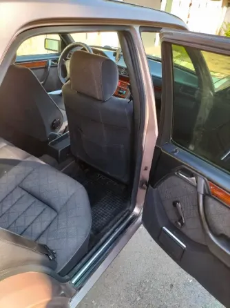 Mercedes W124 1993 год Рыбница Рыбница