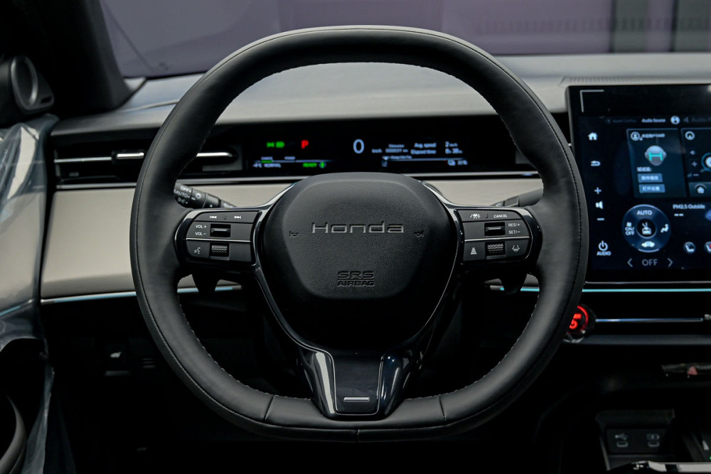 Honda e:NS2 Chisinau - photo 9
