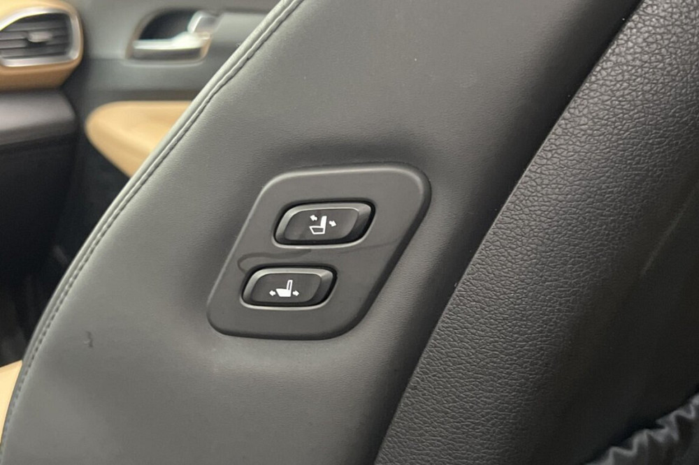 Hyundai Santa Fe 2021 год Бендеры Bender - photo 4