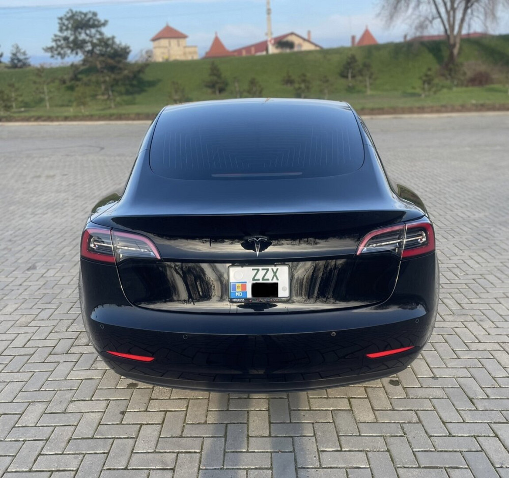 Tesla Model 3 2018 год Бендеры Bender - photo 5