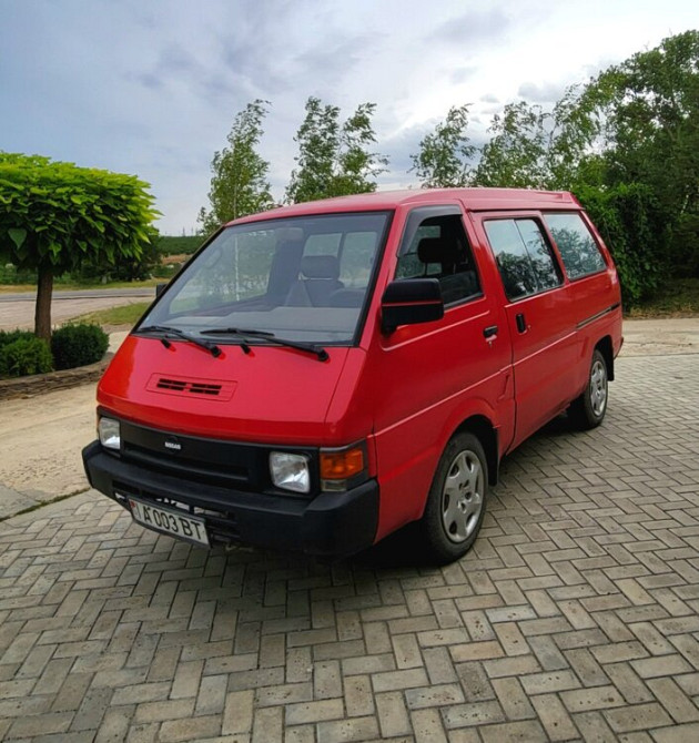 Nissan Vanette 1993 год Суклея Sucleia - photo 1