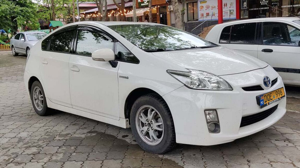 Toyota Prius 2009 год Бендеры Bender - photo 2
