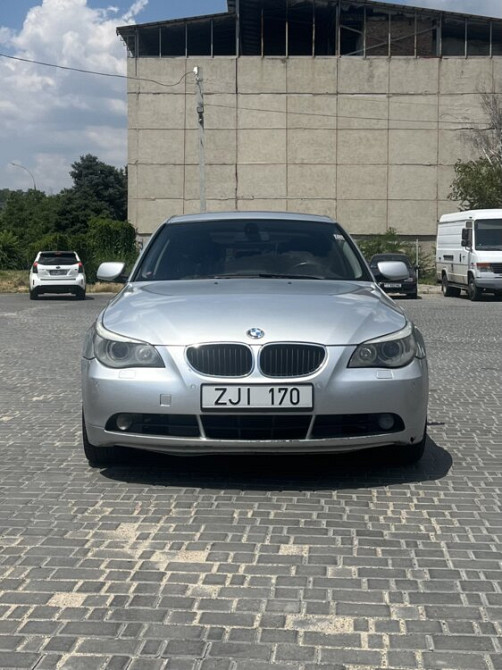 BMW 5 Series 2004 год Бендеры Bender - photo 1