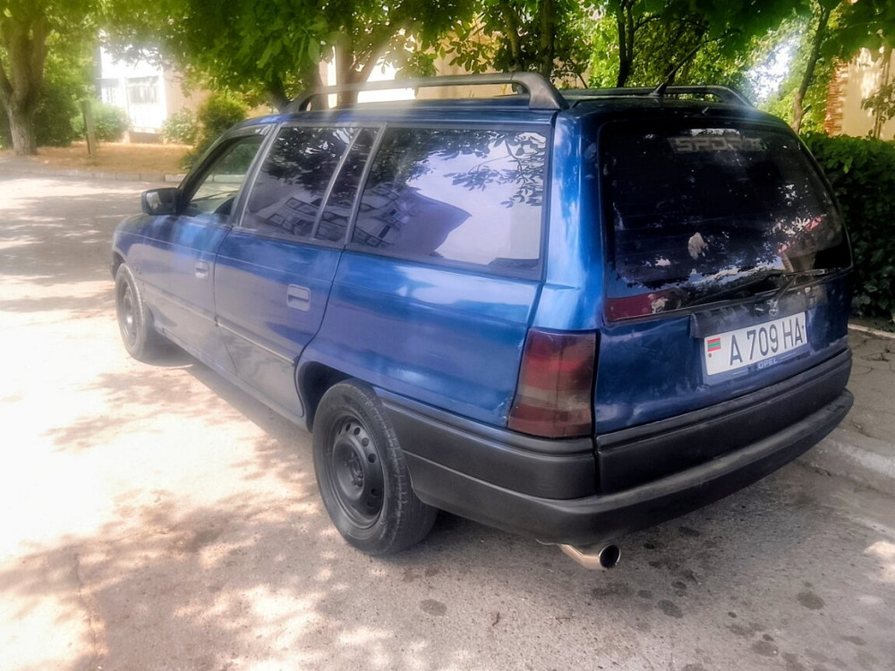 Opel Astra 1992 год Бендеры Bender - photo 1