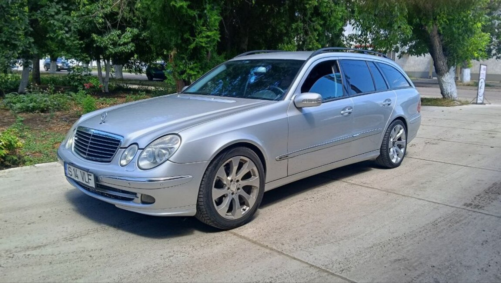 Mercedes E-Class 2004 год Суклея Sucleia - photo 1